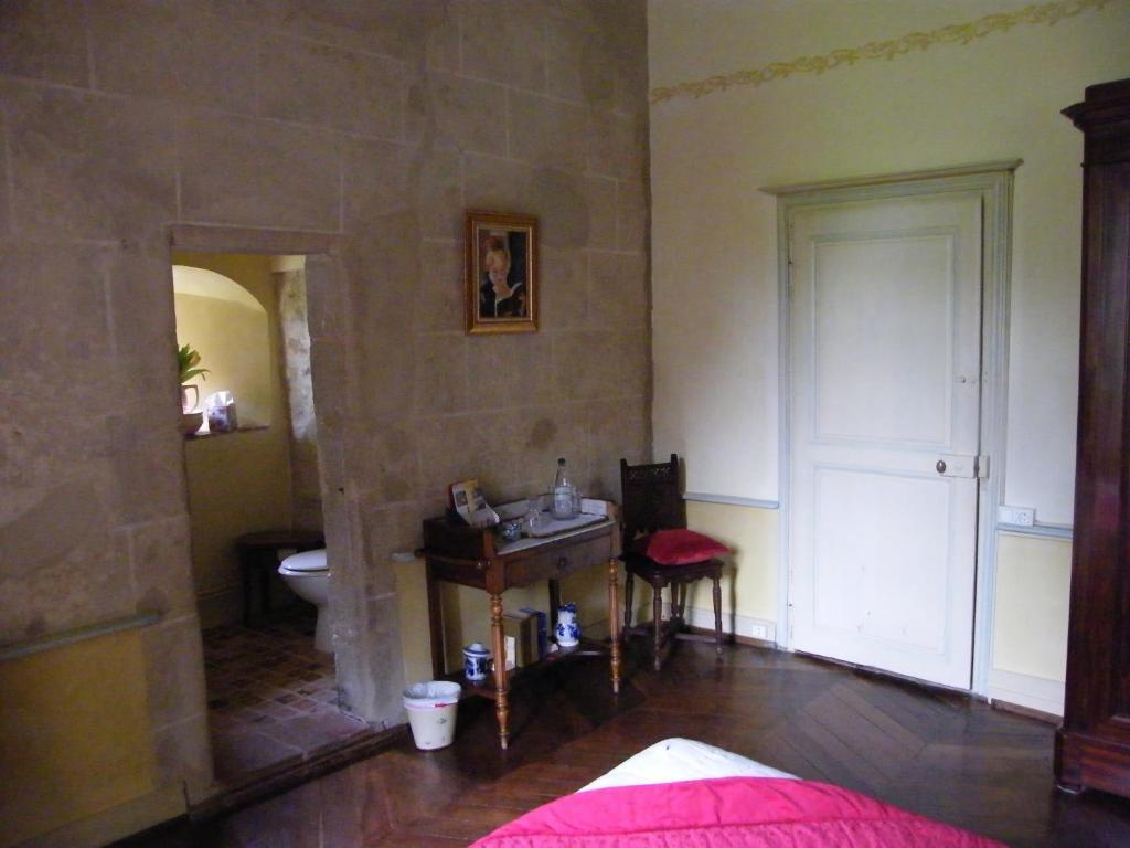 Château des Martinanches Saint-Dier-dʼAuvergne Quarto foto